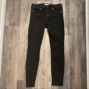 Black Mid-Rise True Skinny Jeans